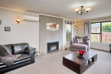 Photo of property in 37 Ashgrove Street, Rangiora, 7400