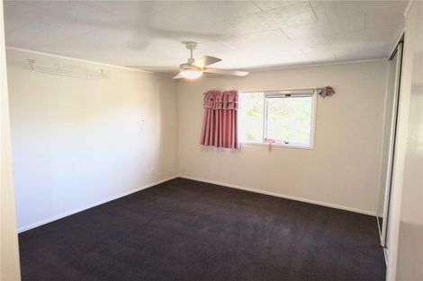 Photo of property in 68 Oreil Avenue, West Harbour, Auckland, 0618