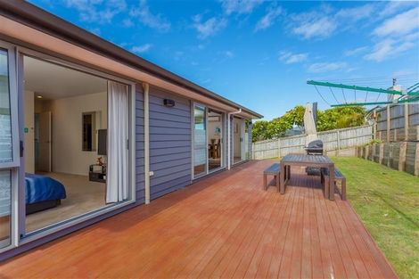 Photo of property in 39 San Marino Drive West, Henderson, Auckland, 0612