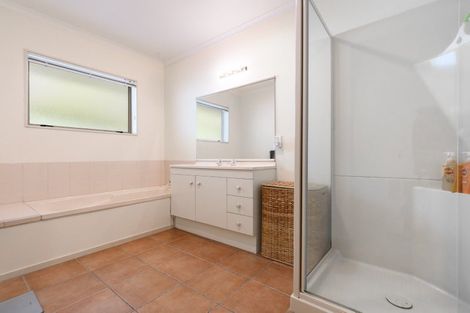 Photo of property in 19 Rowesdale Drive, Ohauiti, Tauranga, 3112