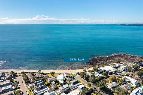 Photo of property in 24 Tiri Road, Milford, Auckland, 0620