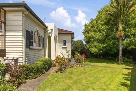 Photo of property in 2 Mahoe Street, Hutt Central, Lower Hutt, 5010