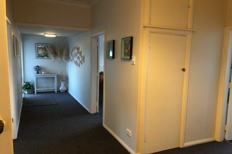 Photo of property in 39a Napier Road, Havelock North, 4130