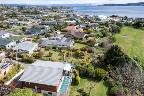 Photo of property in 2/52 Harvey Street, Waipahihi, Taupo, 3330