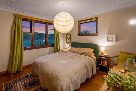 Photo of property in 74 Manapouri Street, Ravensbourne, Dunedin, 9022