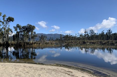 Photo of property in 139 Cashmere Bay Road, Moana, Kumara, 7875