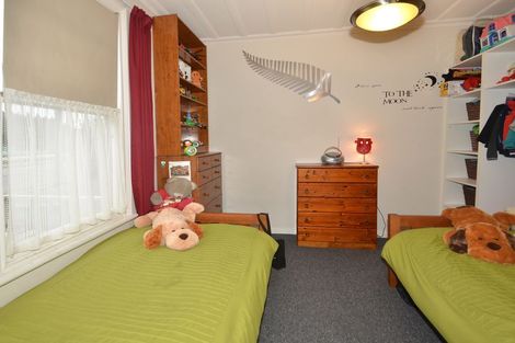 Photo of property in 92 Main South Road, Green Island, Dunedin, 9018