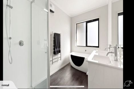 Photo of property in 64 Hawthorne Lane, Kingseat, Papakura, 2580