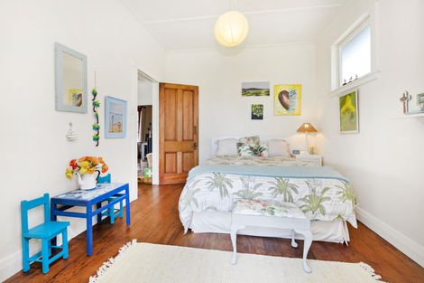 Photo of property in 29 Rose Street, Raglan, 3225