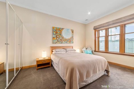 Photo of property in 174 Rongotai Road, Kilbirnie, Wellington, 6022