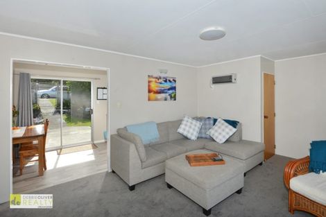Photo of property in 18 Old Parua Bay Road, Parahaki, Whangarei, 0112