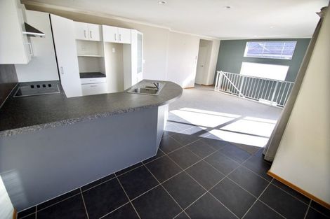 Photo of property in 6 Dowding Street, Melville, Hamilton, 3206