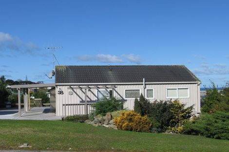 Photo of property in 38 Cullen Street, Mangawhai Heads, Mangawhai, 0505