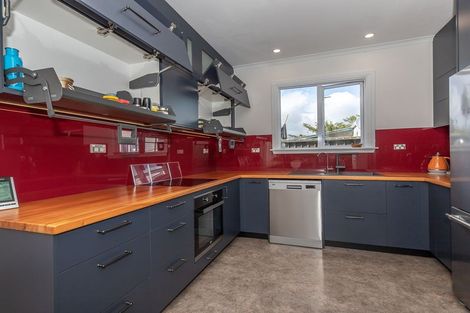 Photo of property in 169 Romilly Street, Westport, 7825