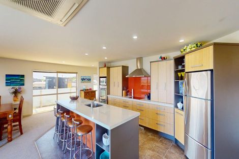 Photo of property in 51 Kent Avenue, Waitarere Beach, Levin, 5510