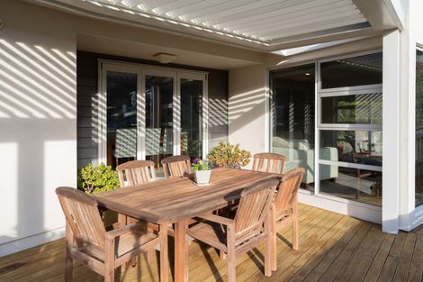 Photo of property in 16 Neston Grove, Churton Park, Wellington, 6037