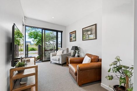 Photo of property in 3 Sierra Pine Road, Hobsonville, Auckland, 0616