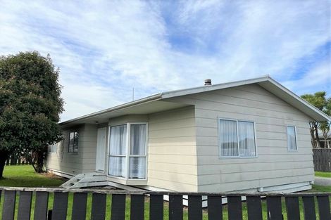Photo of property in 2 Margaret Street, Solway, Masterton, 5810