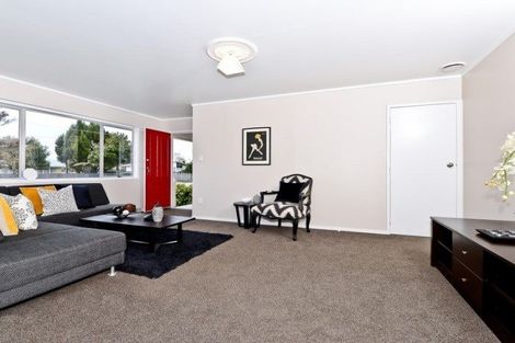 Photo of property in 2 Raymond Street, Fairview Downs, Hamilton, 3214
