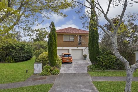 Photo of property in 1 Sanctuary Point, Sunnyhills, Auckland, 2010