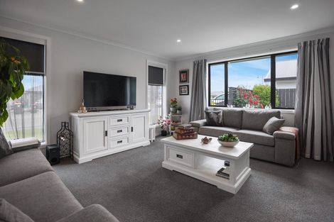 Photo of property in 6 Waterford Place, Tinwald, Ashburton, 7700