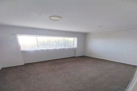 Photo of property in 2/28 Salisbury Road, Birkdale, Auckland, 0626