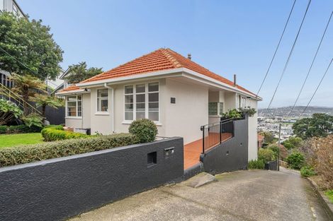 Photo of property in 32 Buckingham Street, Melrose, Wellington, 6023