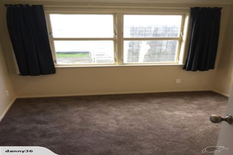 Photo of property in 72 Oxford Street, Tawa, Wellington, 5028