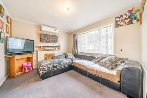 Photo of property in 132 Wellington Road, Wainuiomata, Lower Hutt, 5014