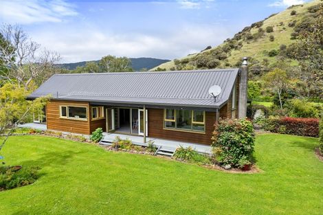 Photo of property in 123 North Manakau Road, Manakau, Levin, 5573