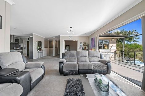 Photo of property in 96 Arawa Crescent, Tokoroa, 3420