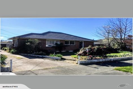 Photo of property in 12 Brabourne Street, Hillsborough, Christchurch, 8022