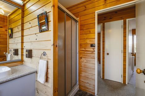 Photo of property in 26 Marchant Place, Westown, New Plymouth, 4310