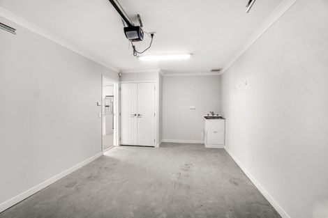 Photo of property in 16 Plantation Terrace, Orewa, 0931