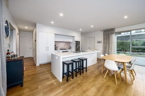 Photo of property in 17 Daniels Terrace, Wanaka, 9305