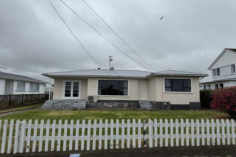 Photo of property in 14 Adventure Street, Marfell, New Plymouth, 4310