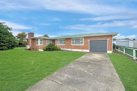 Photo of property in 24 Park Road, West End, Palmerston North, 4412