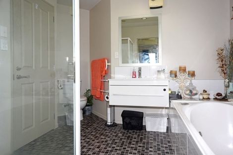 Photo of property in 1 Holdom Place, Clyde, 9330