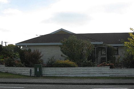 Photo of property in 13 Point Bush Road, Waimate, 7924