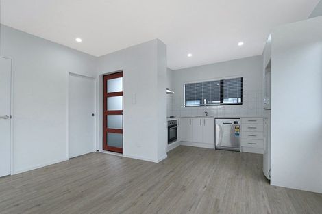 Photo of property in 41 Eileen Newey Place, Henderson, Auckland, 0612