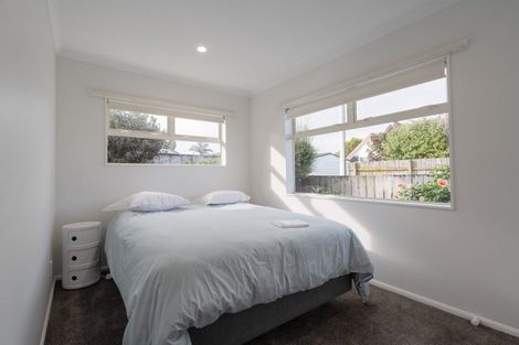 Photo of property in 15a Hatton Road, Orewa, 0931