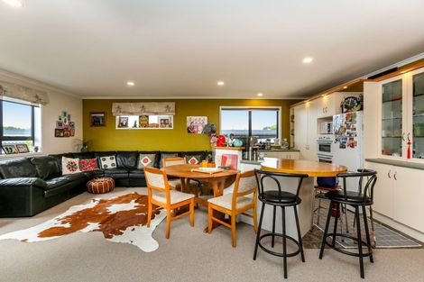 Photo of property in 2/75 Hine Street, New Plymouth, 4310