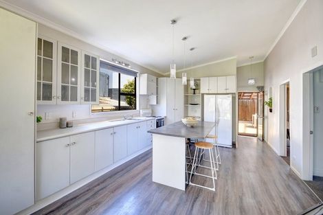 Photo of property in 6 Rennie Street, Green Island, Dunedin, 9018