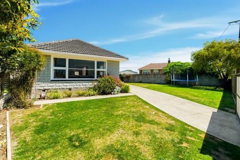 Photo of property in 75 Moffett Street, Islington, Christchurch, 8042