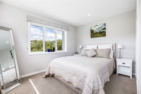 Photo of property in 20 Glide Lane, Whitby, Porirua, 5024
