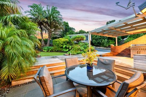 Photo of property in 53 Lonely Track Road, Fairview Heights, Auckland, 0632