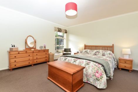 Photo of property in 8 Flora Way, Rototuna, Hamilton, 3210