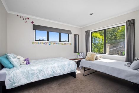 Photo of property in 10 Valley Fields Place, Pukekohe, 2120