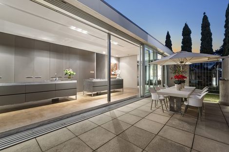 Photo of property in 14 Rita Way, Omaha, 0986