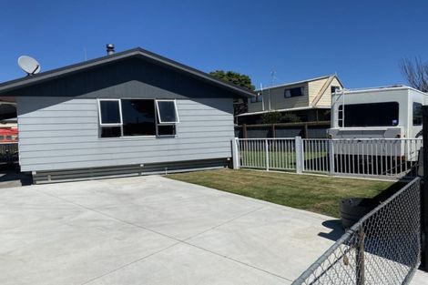 Photo of property in 10 Tauranga Place, Waitara, 4320